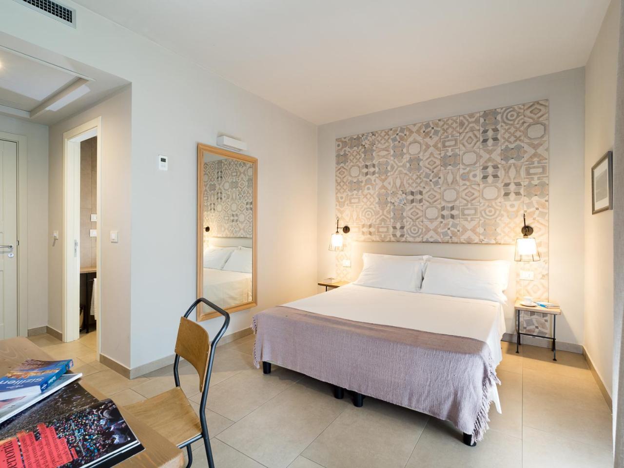 Rocca Dei Saraceni Villa Regalbuto Luaran gambar